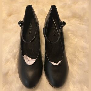 New Capezio black character Tap Jr Footlight 550 dance shoes 9 M